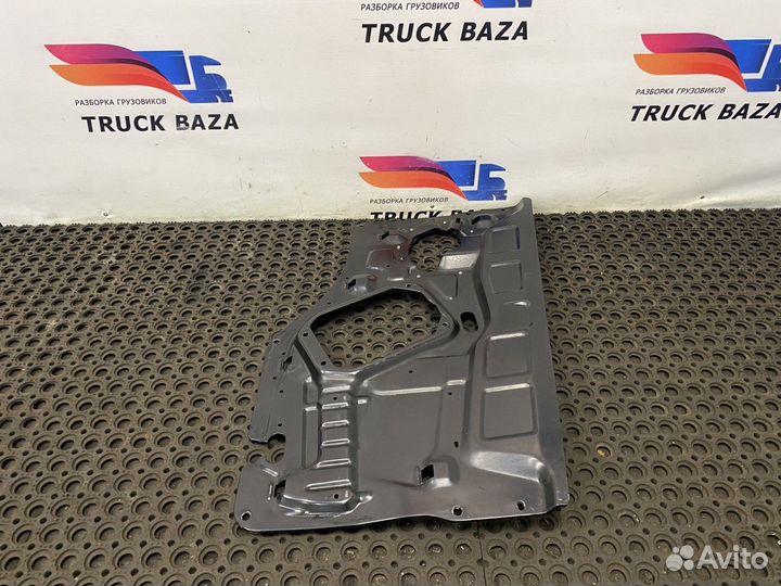 Панель двери правой Scania 5-series