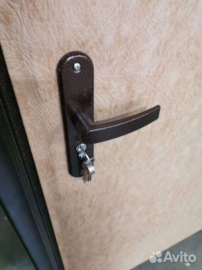 Двери входные металлические эконом 9016