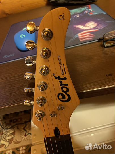 Электронная гитара cort g200