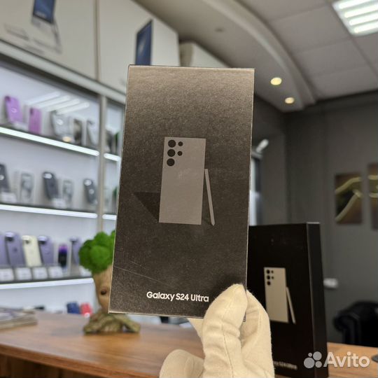 Samsung Galaxy S24 Ultra, 12/256 ГБ