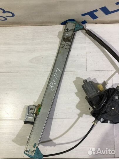 Стеклоподъёмник передний правый LADA vesta 1.6 мт