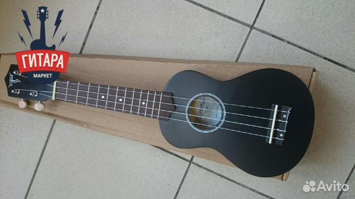 Укулеле сопрано - новая, черная