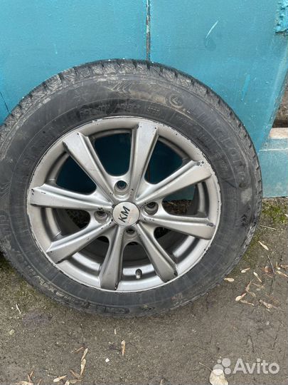 Колеса зимние 185 65 R15