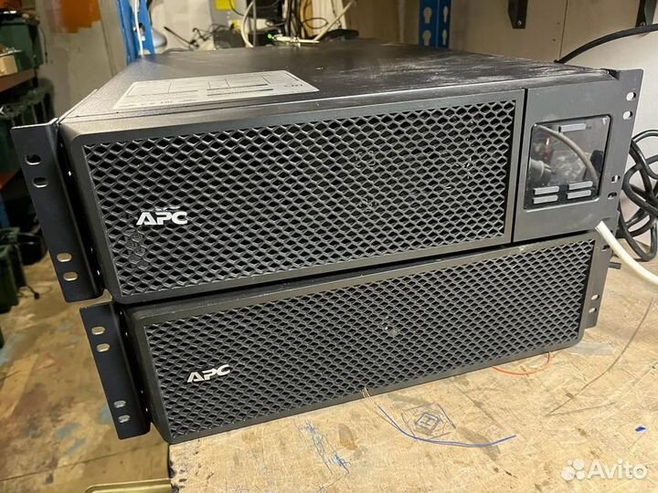 APC Smart-UPS SRT5krmxli SRT 5000VA +бат.модуль