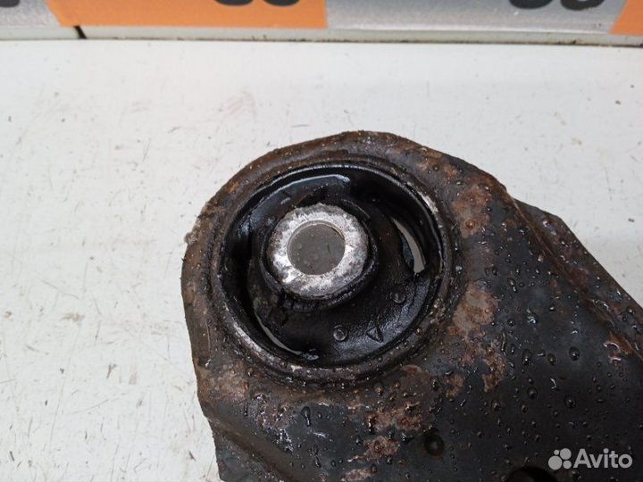 Рычаг передний правый Skoda Octavia A4 1.6 1998