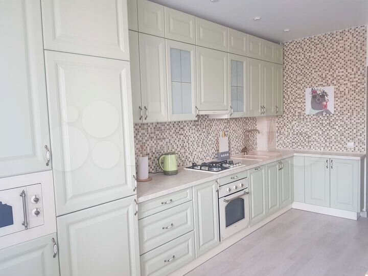 2-к. квартира, 65 м², 13/13 эт.