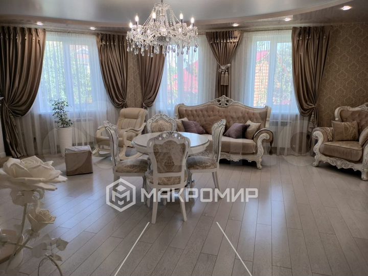 Коттедж 153 м² на участке 5 сот.