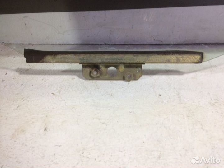 Стекло двери заднее левое LADA 2110 2110