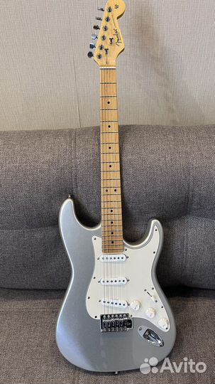 Электрогитара Fender Stratocaster