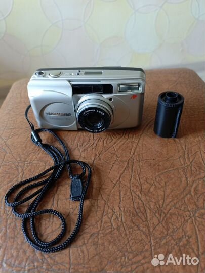 Olympus Superzoom 70G плёночный фотоаппарат