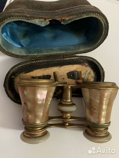 Театральный бинокль перламутр старинный