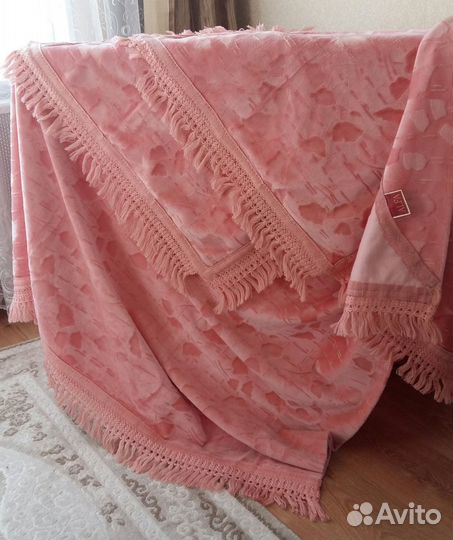 Покрывало на кровать alfa. Венгрия