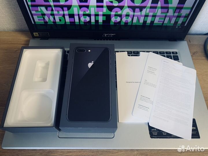 Коробка от iPhone 8 plus