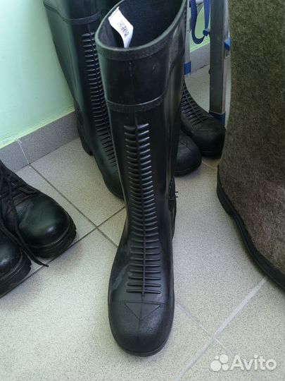 Сапоги резиновые мужские 42 размер