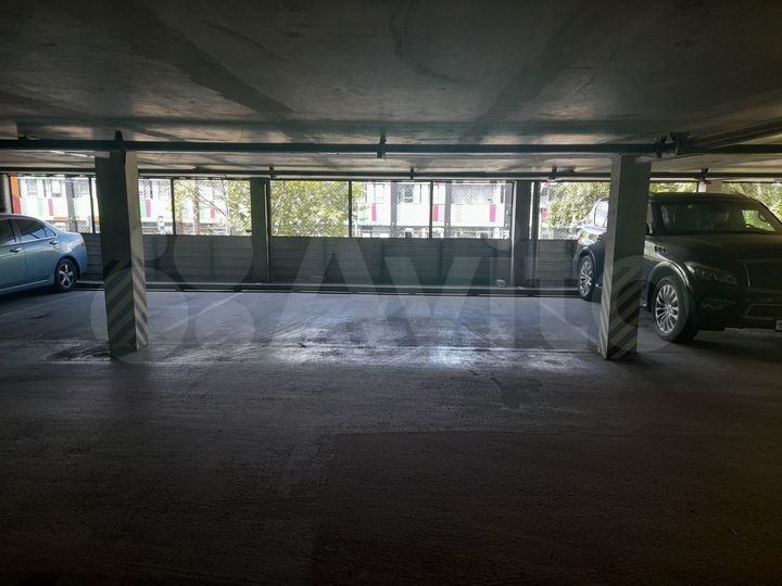 Машиноместо, 17 м²