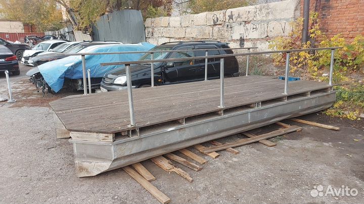 Катамаран, плот