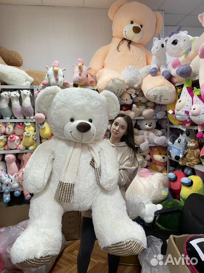 Плюшевый медведь