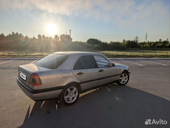 Mercedes-Benz C-класс 1.8 МТ, 1997, 400 000 км