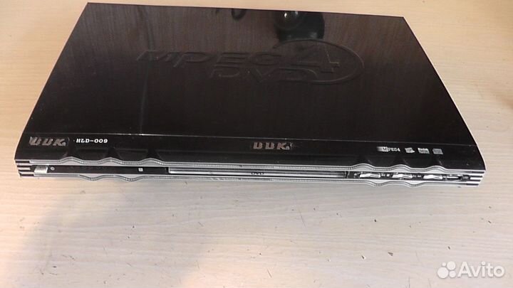 DVD плеер BBK HLD-009