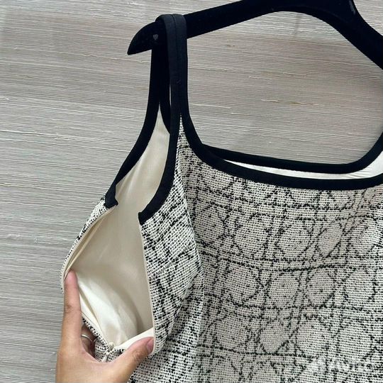 Платье женское Dior