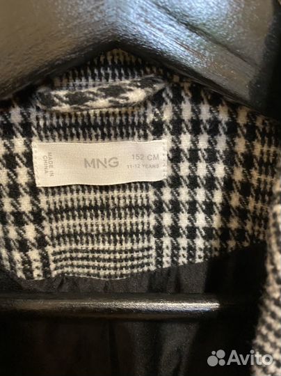 Пальто для девочки zara