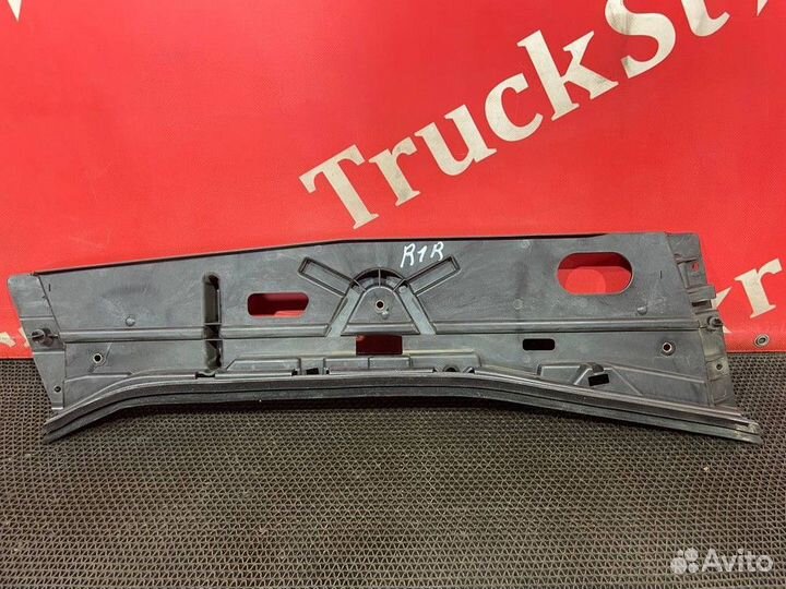 Кронштейн ручки двери правой Renault T