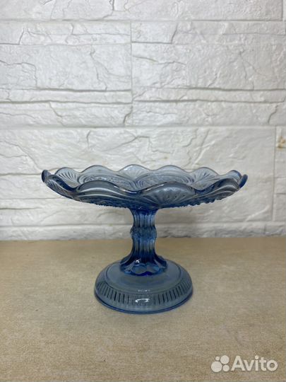 Ваза для фруктов на ножке СССР синее стекло