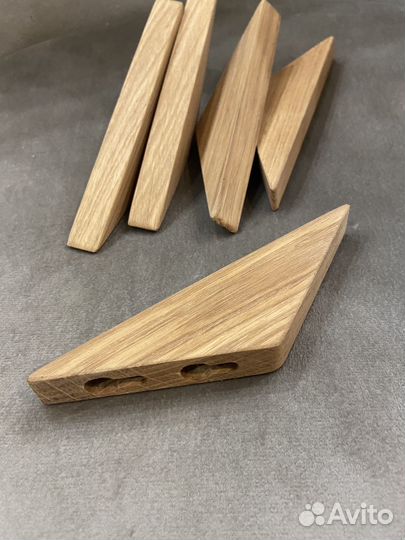 Крючки настенные массив дуба