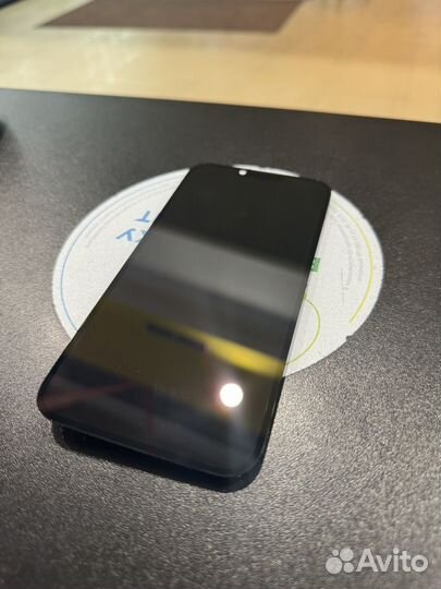 Дисплей на iPhone 14 Plus
