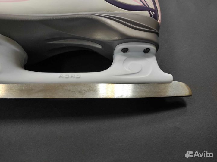 Коньки фигурные reebok gliter