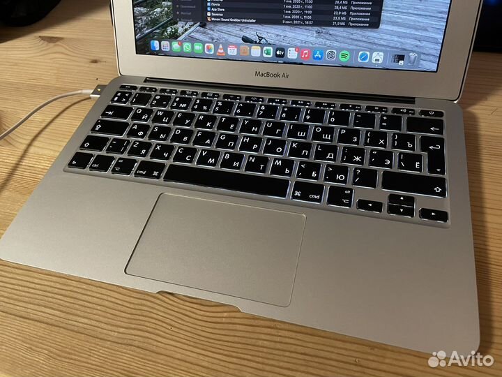 Apple MacBook Air 11