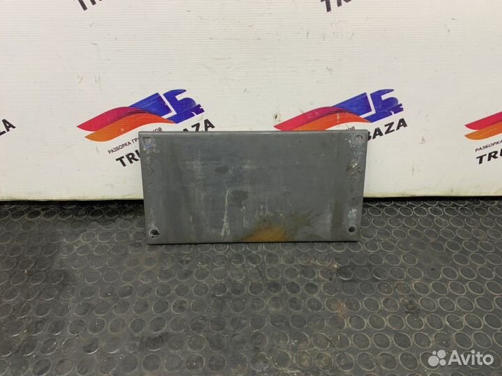 Кронштейн бака AdBlue Renault T, Volvo FH