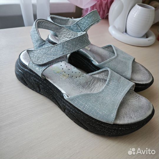 Босоножки woopy 36