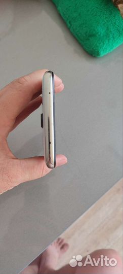 Мобильные телефоны