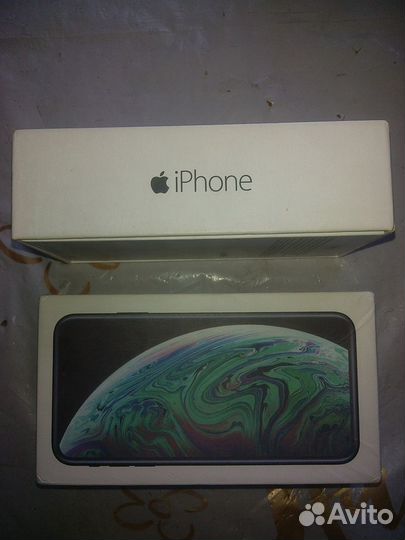 Коробки от iPhone