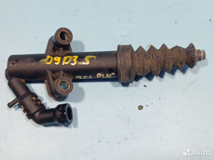 Цилиндр сцепления рабочий для Peugeot 301