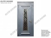 Элитная уличная дверь с окном и багетом ED-241