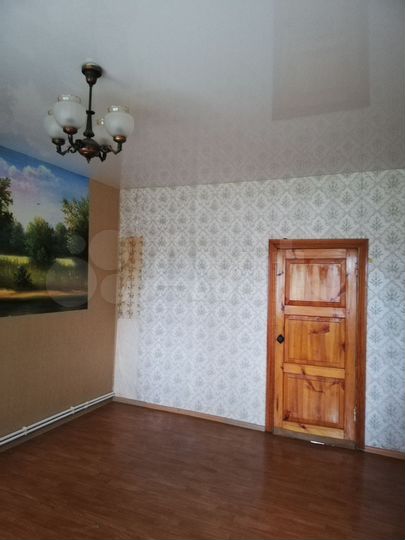 3-к. квартира, 58 м², 1/2 эт.