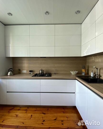 Кухонный гарнитур на заказ. Долговечные материалы