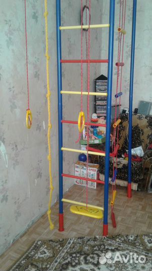 Продам детский спортивный уголок