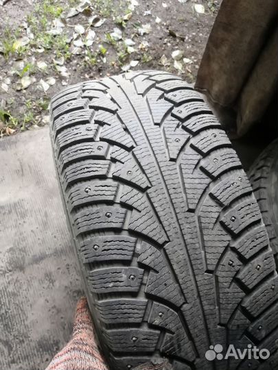 Nokian Tyres Hakkapeliitta 5 275/60 R17 114