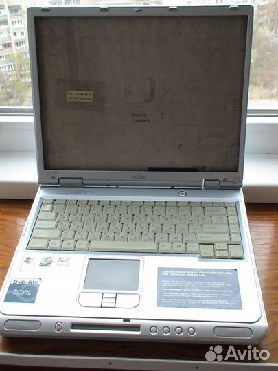 Под ремонт (на запчасти). Fujitsu Lifebook c-2210