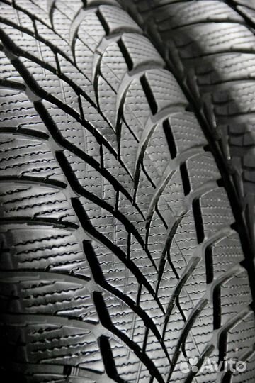 Goodyear UltraGrip Ice 2 235/55 R17