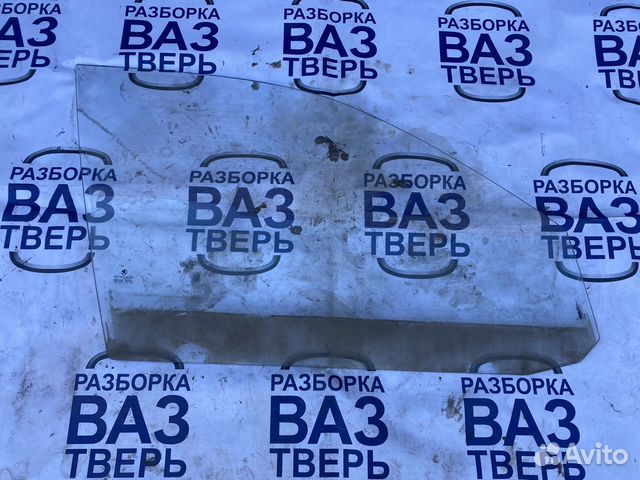 Стекло переднее правое Октавия Тур