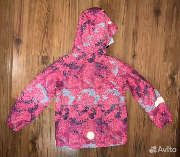 Детская куртка Lassie 122 размер
