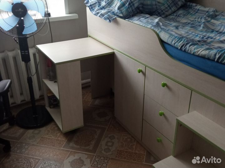 Кровать с набором мебели Радуга