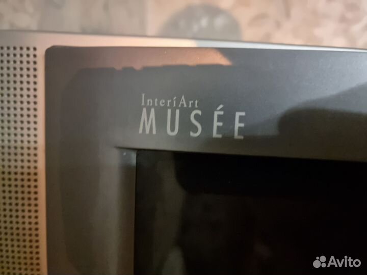 Телевизор JVC