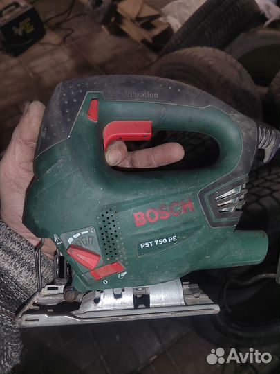 Лобзик Bosch pst750pe