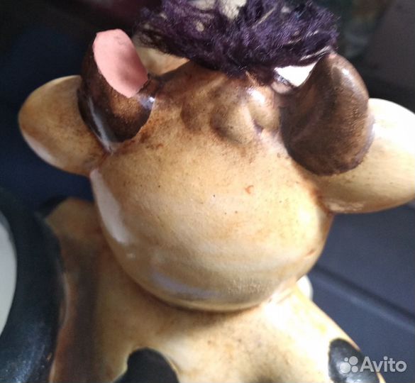 Горшок с фигуркой