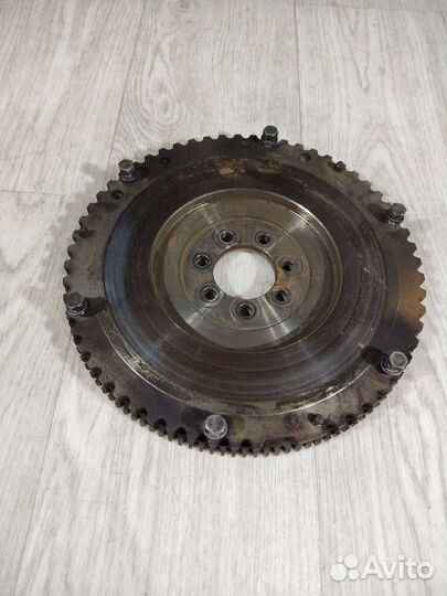 Renault Sandero 1 маховик